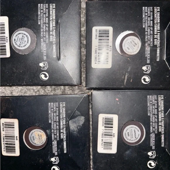 Mac Pro pallet eyeshadows brand new - Picture 3 of 4